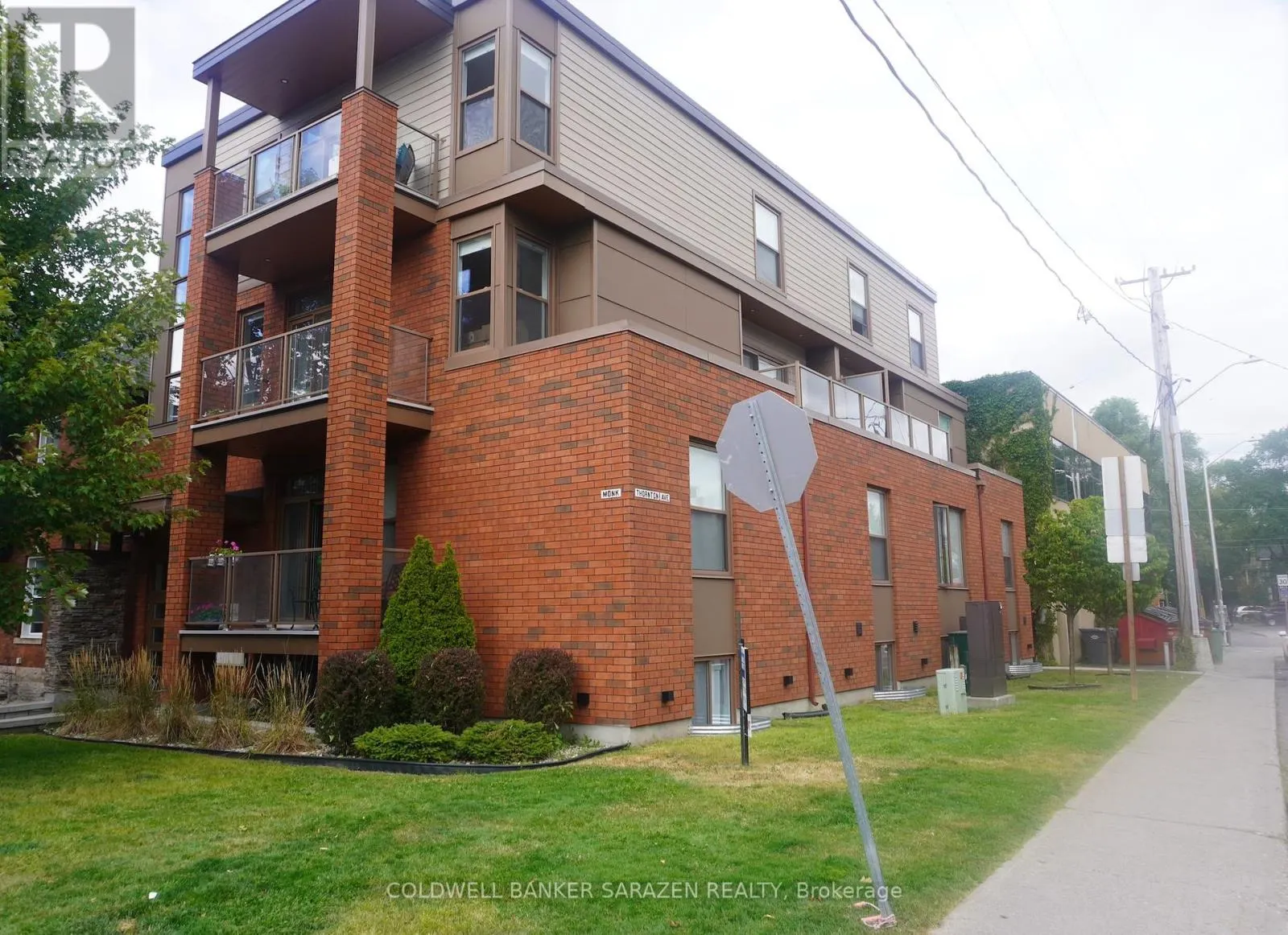 8 - 15 MONK STREET