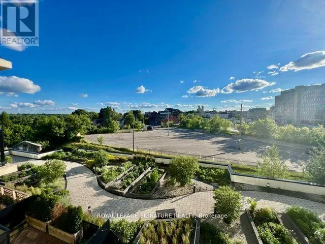 503 - 150 WELLINGTON STREET E