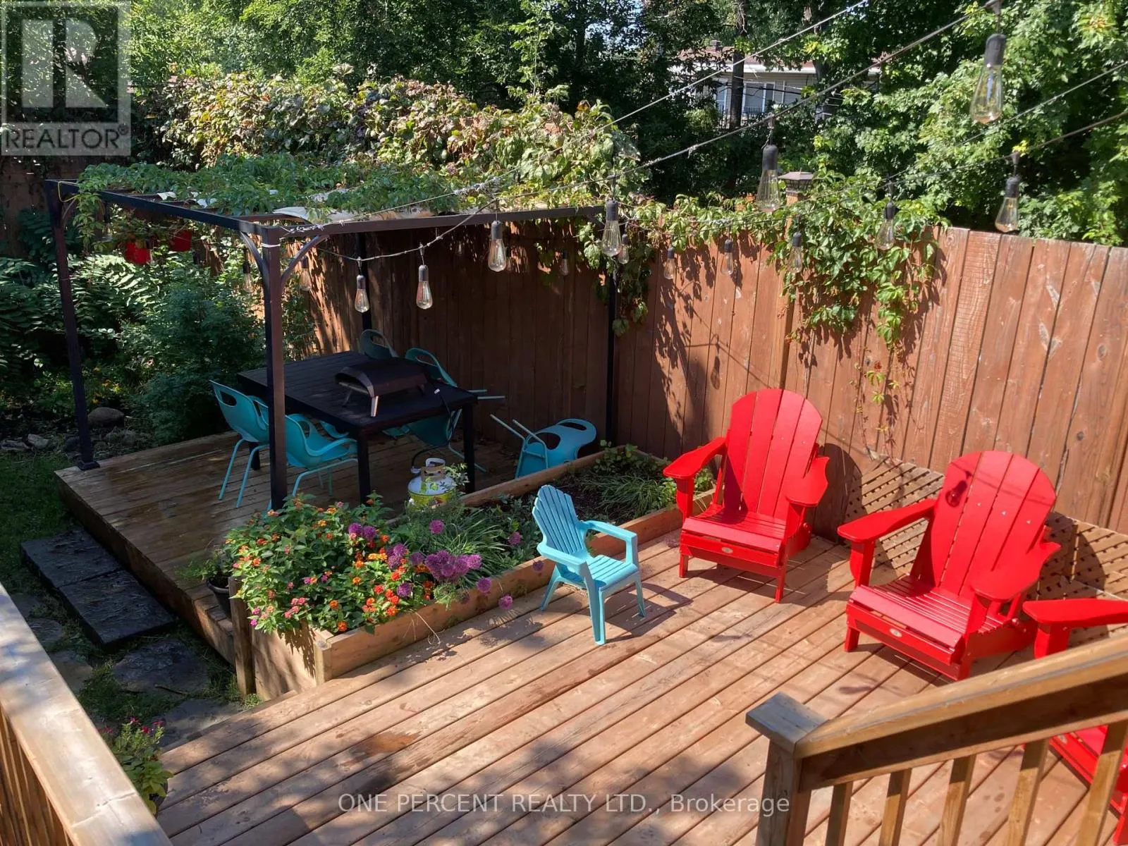 266 BRADLEY AVENUE