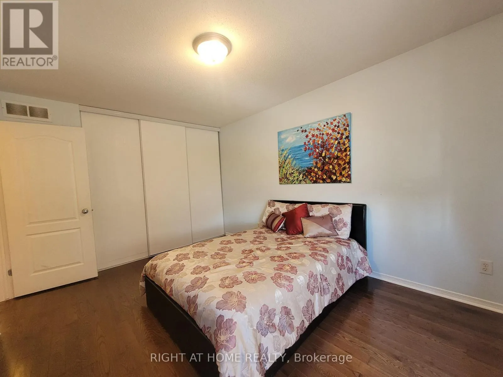 239 HIGHPOINTE CRESCENT