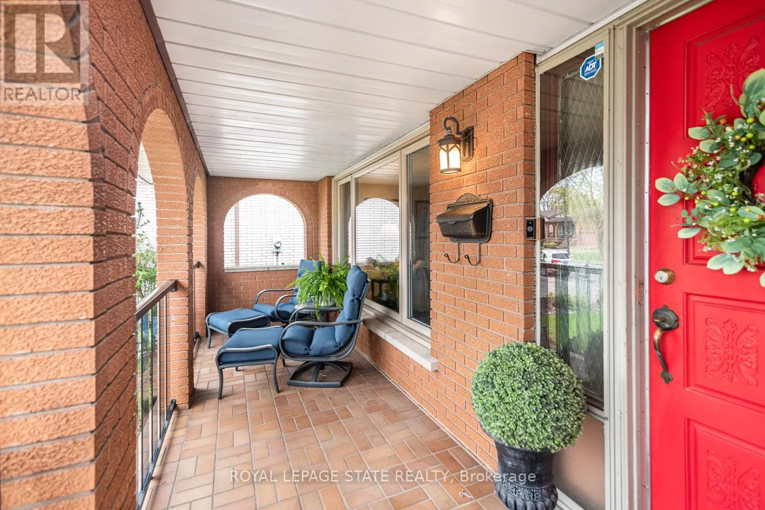 97 ALBION FALLS BOULEVARD