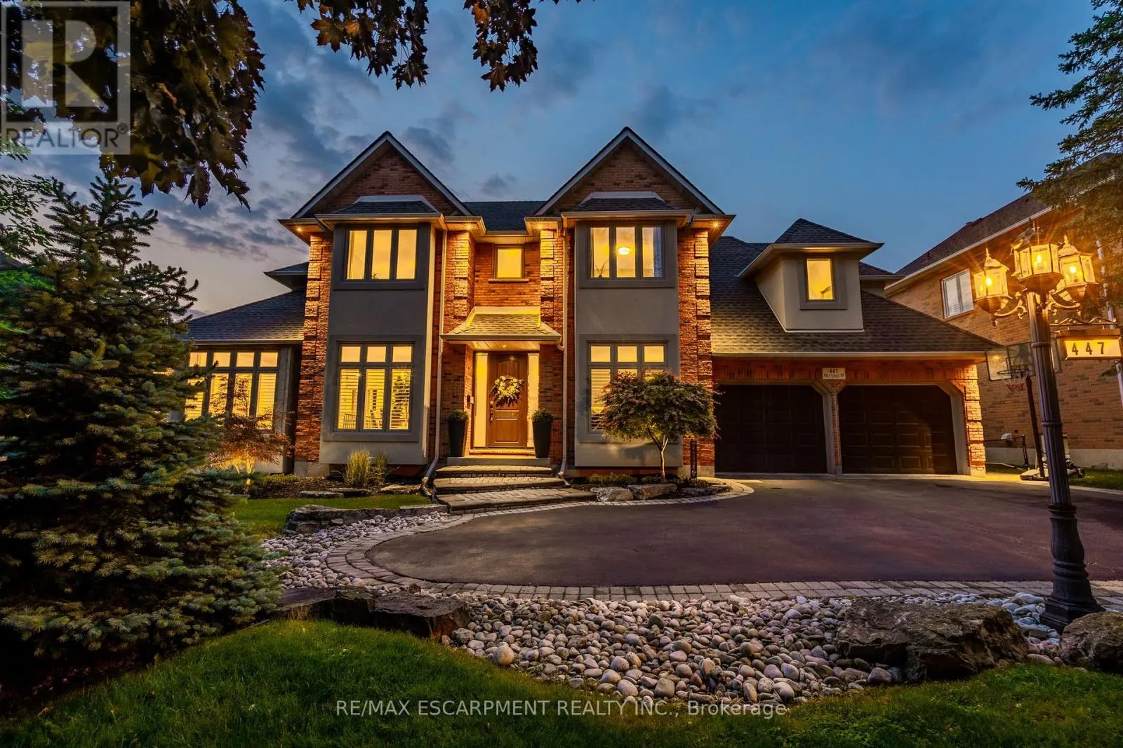 447 GOLF LINKS ROAD