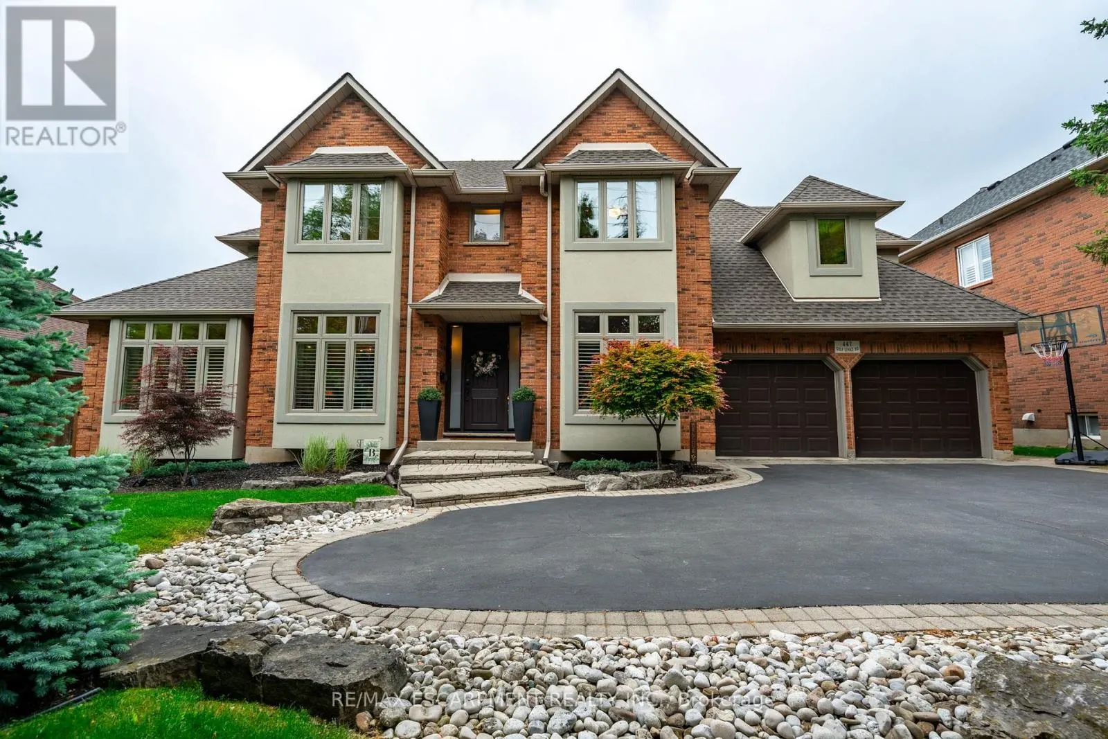 447 GOLF LINKS ROAD