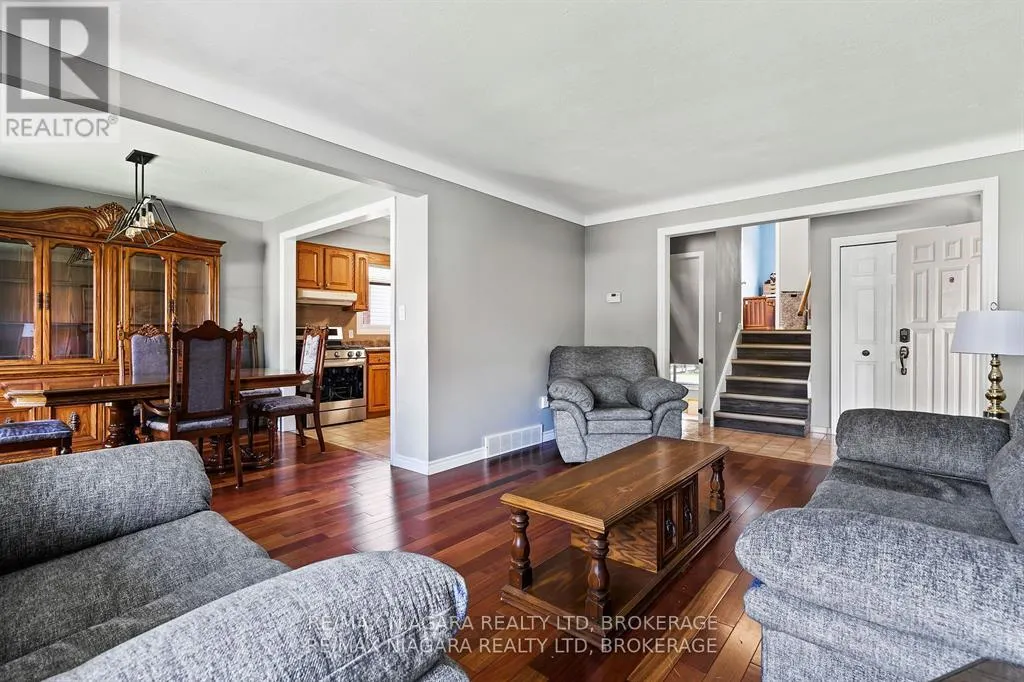 36 BENDINGROAD CRESCENT