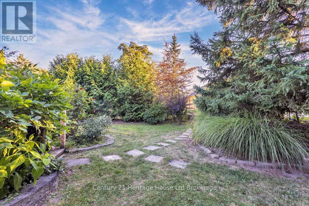 84 DENRICH AVENUE