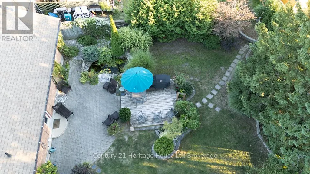 84 DENRICH AVENUE