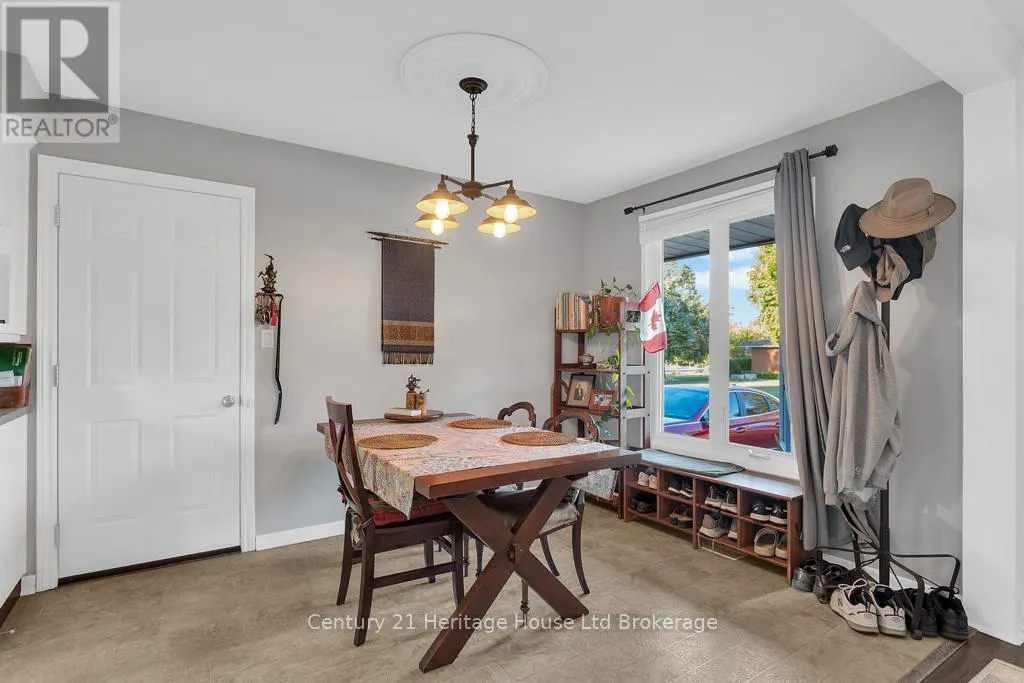 84 DENRICH AVENUE