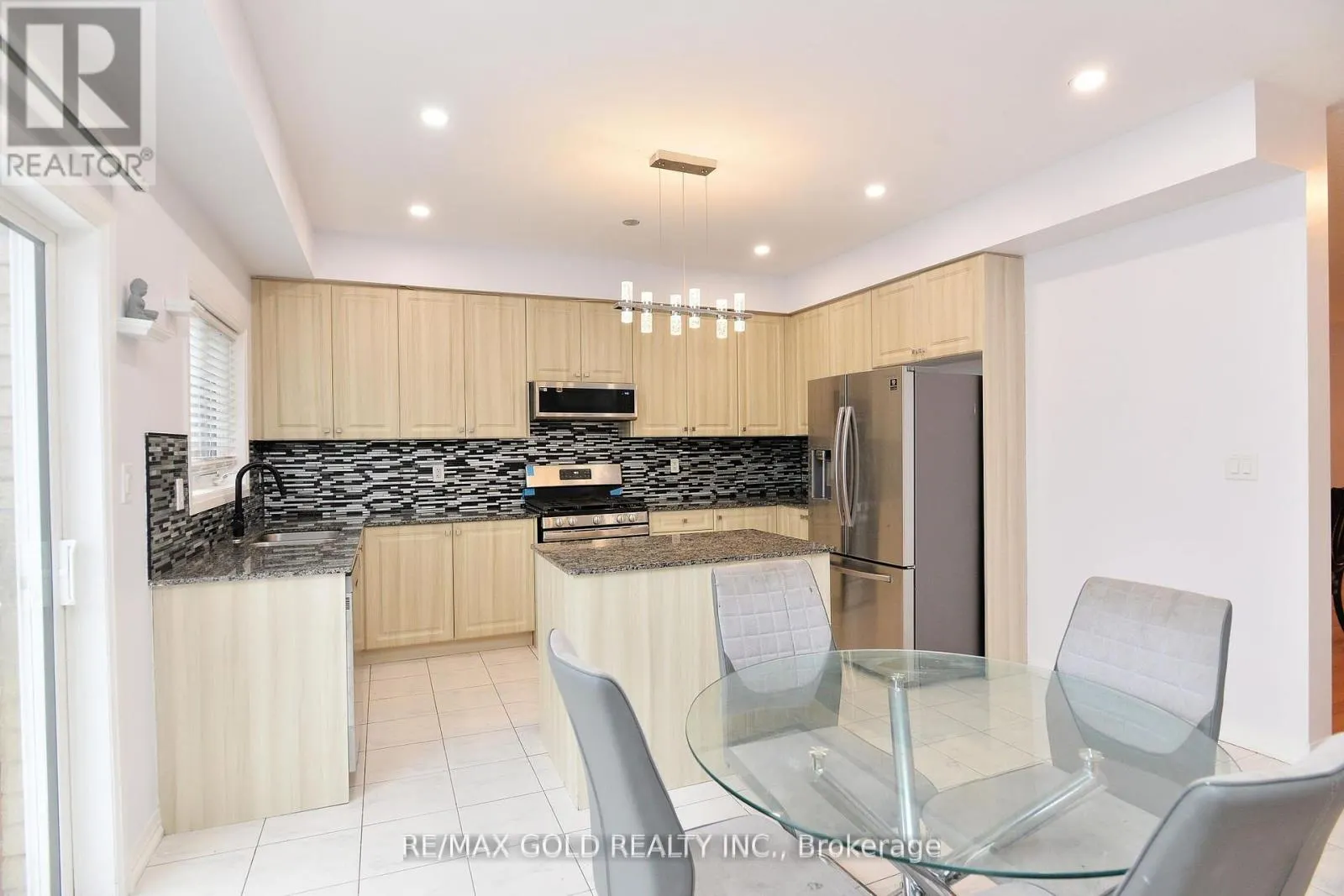 35 RAINEY DRIVE