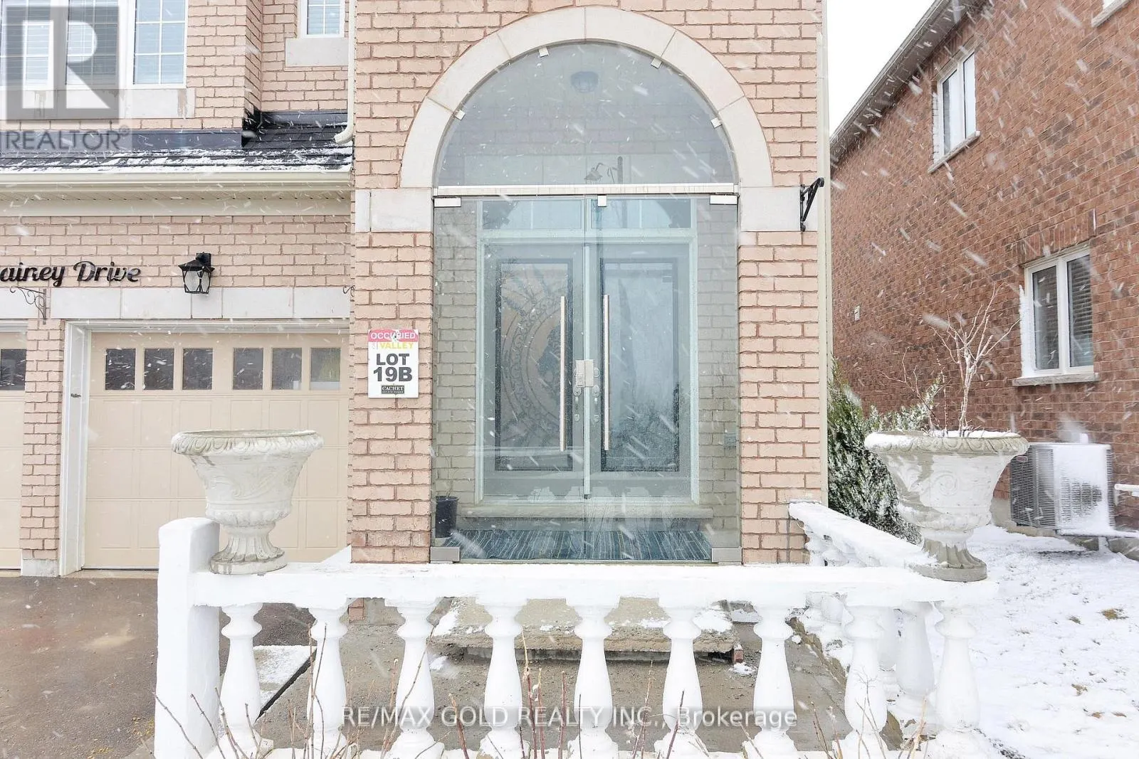 35 RAINEY DRIVE