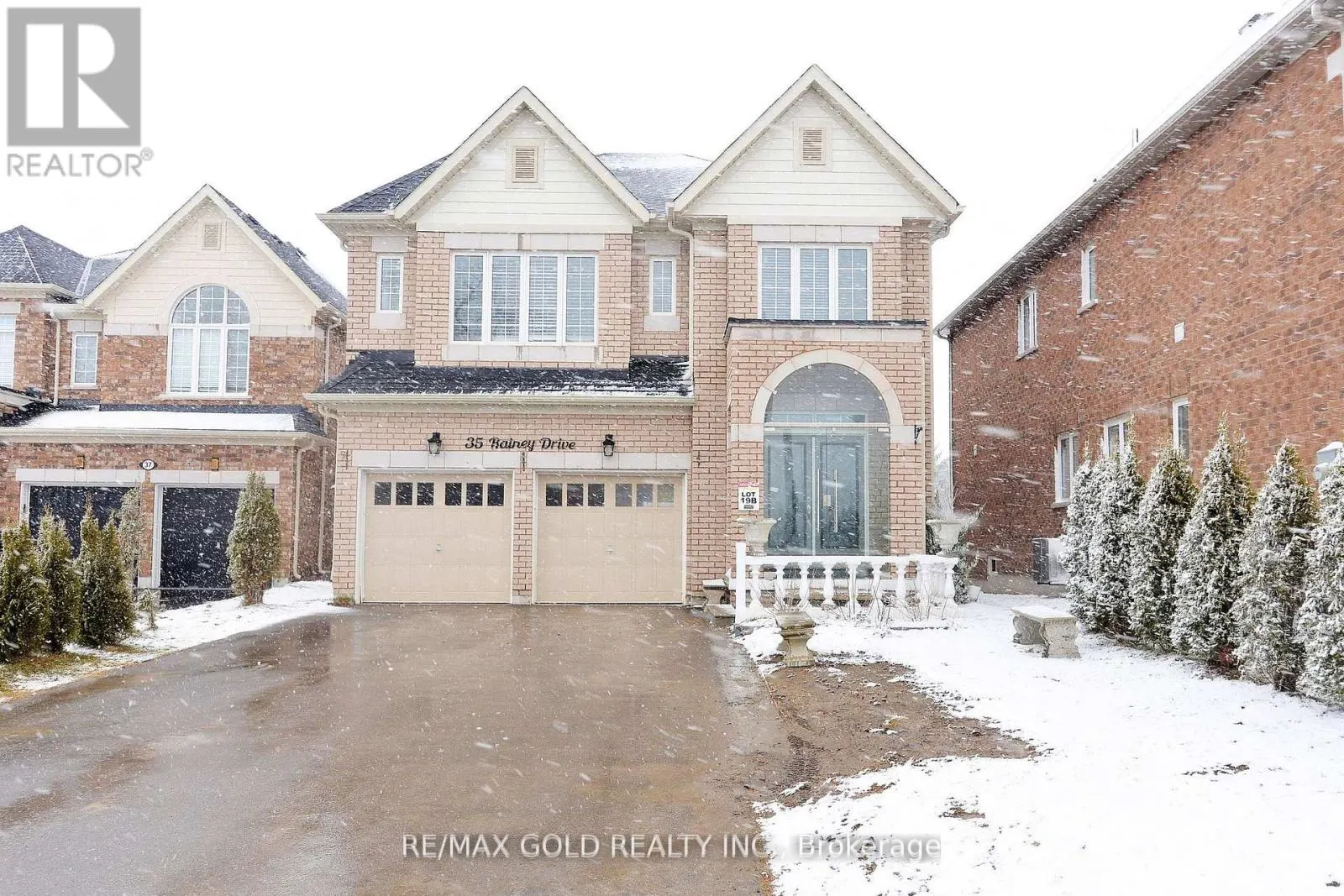 35 RAINEY DRIVE