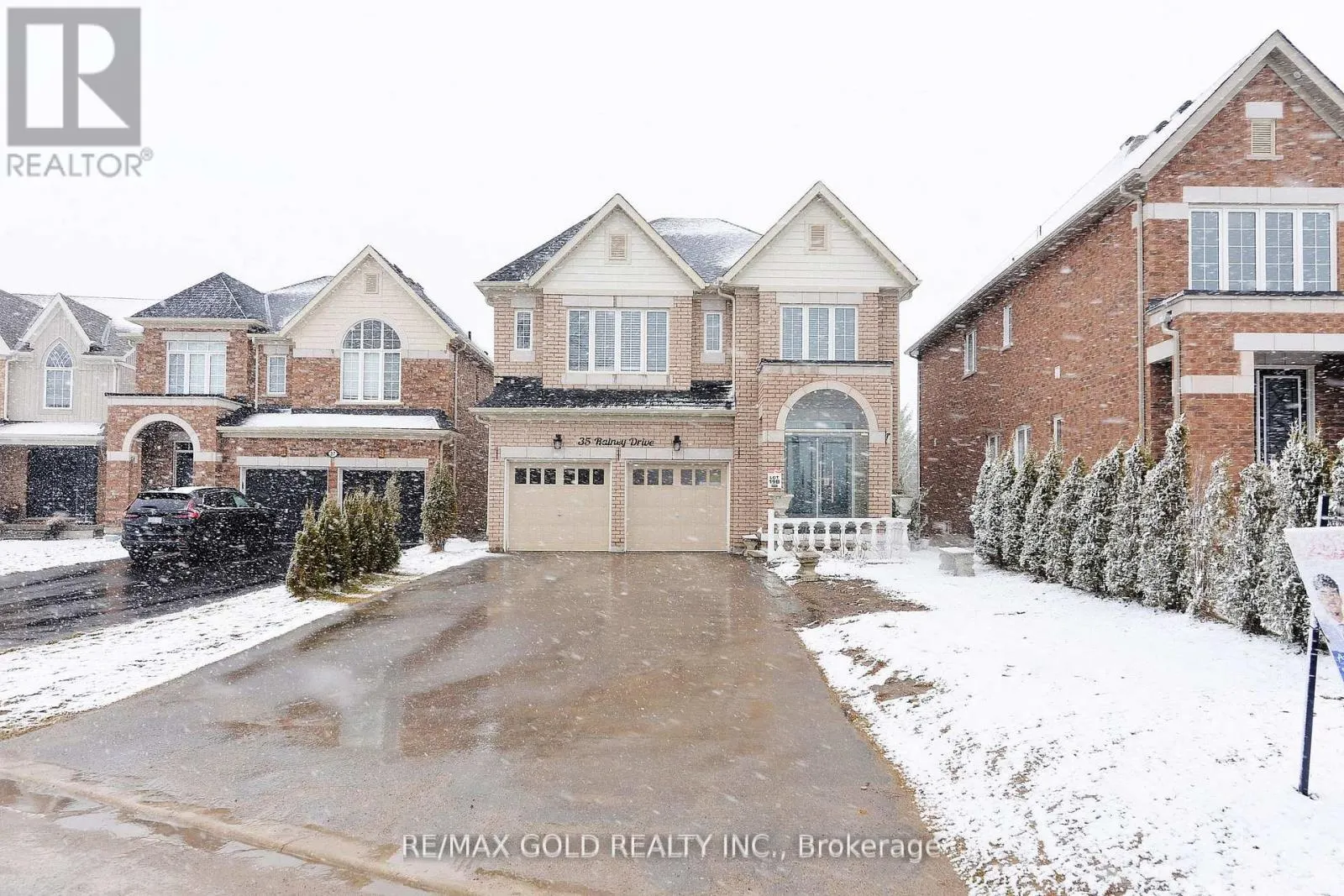 35 RAINEY DRIVE