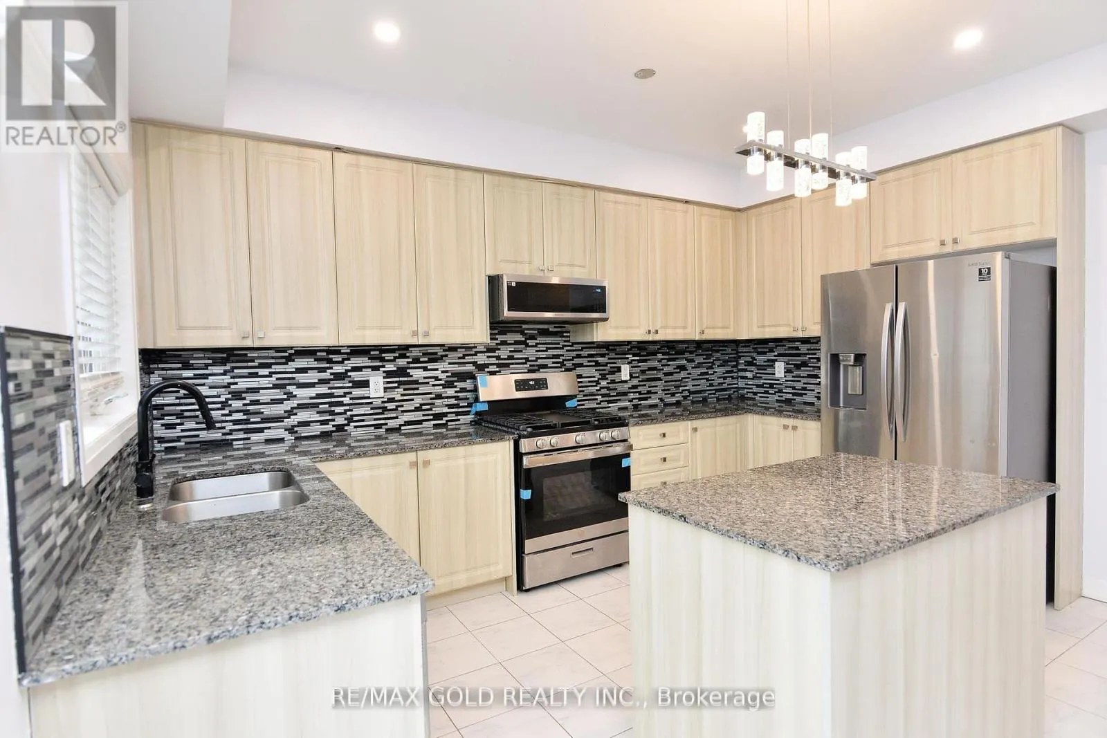 35 RAINEY DRIVE