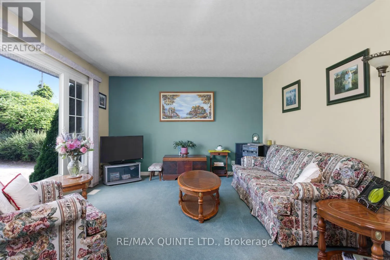 285 COUNTY RD 64