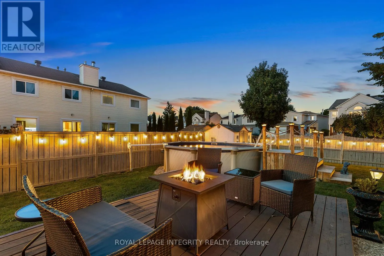 589 POCONO CRESCENT