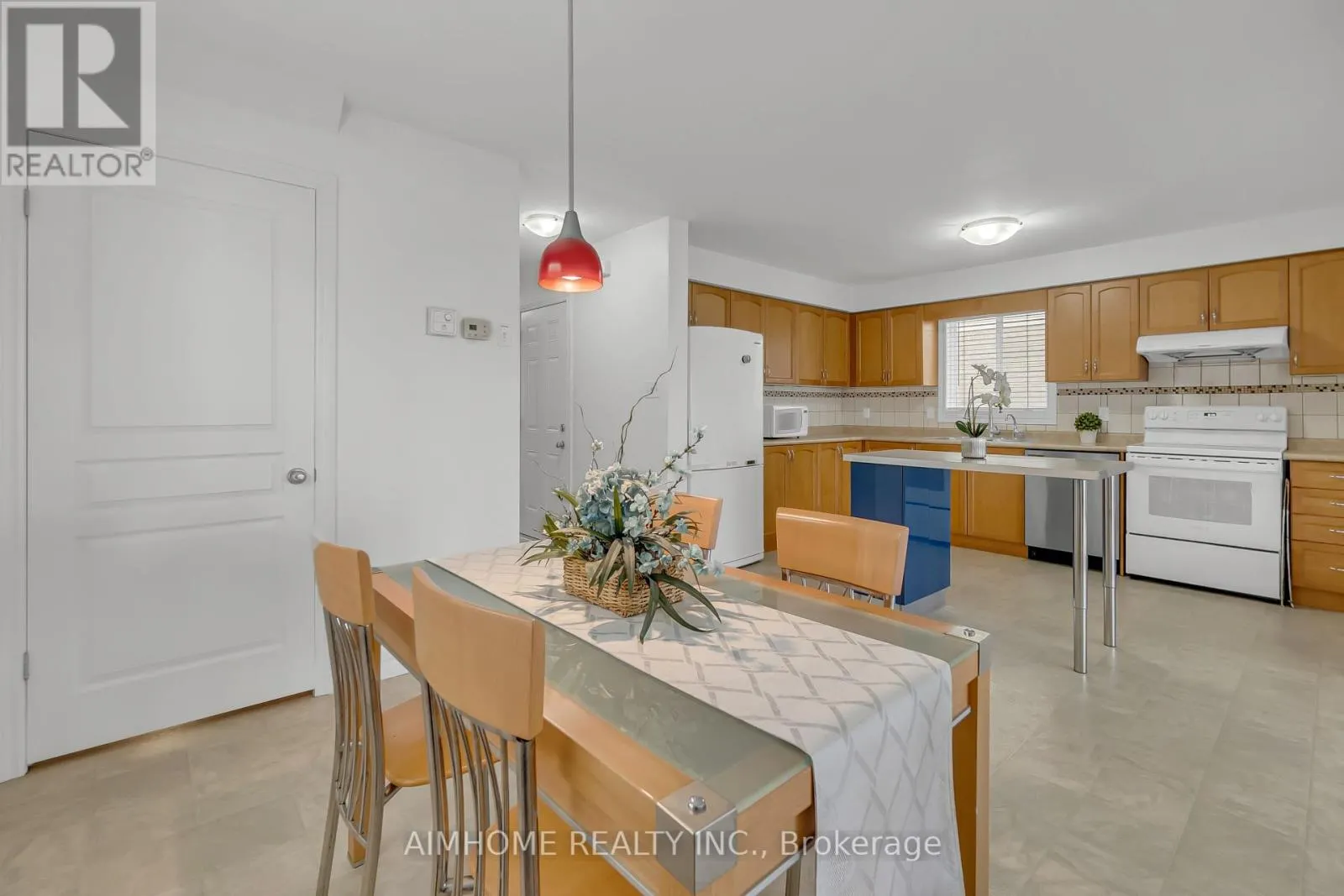 20 WILKIE CRESCENT