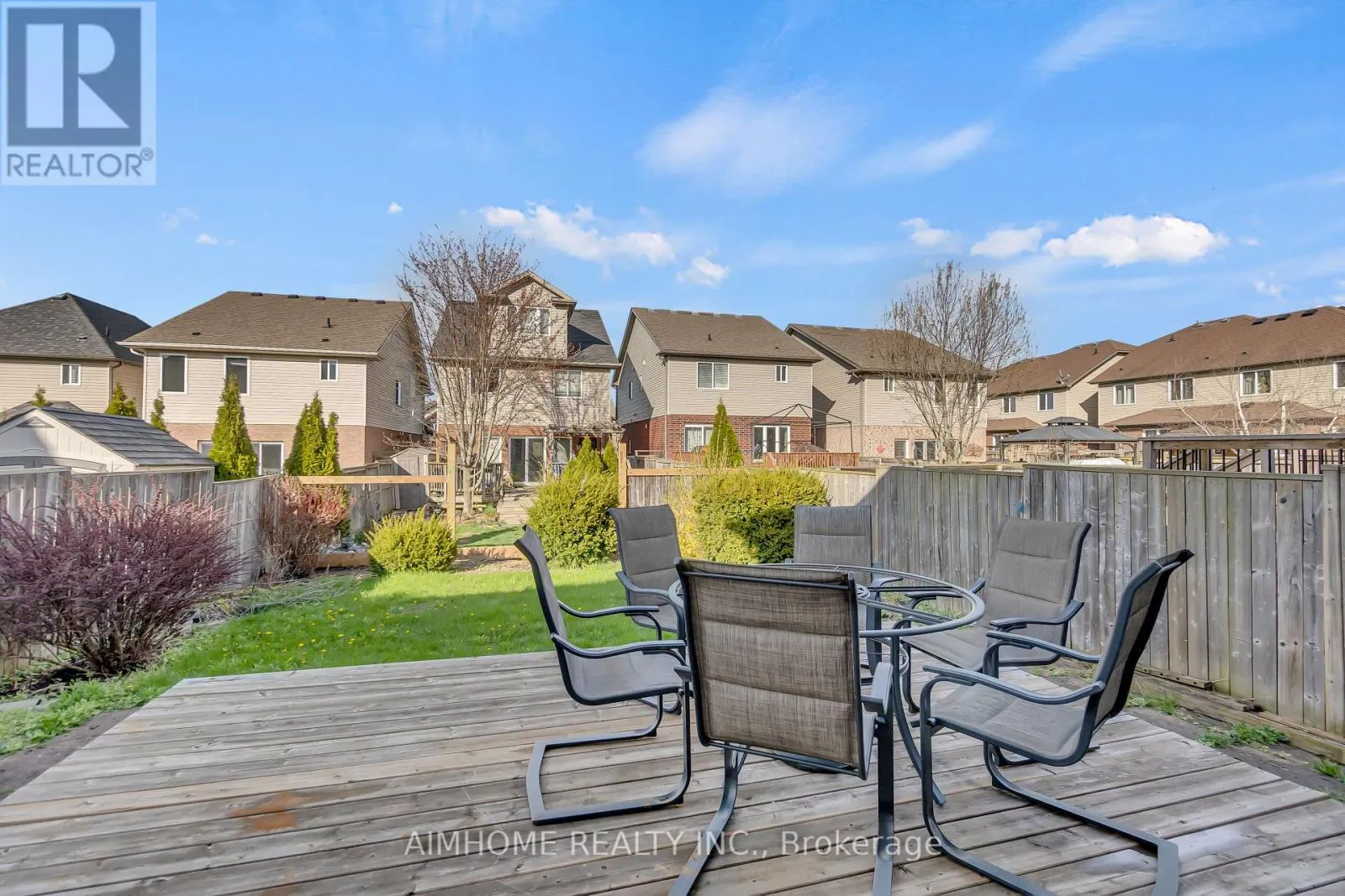 20 WILKIE CRESCENT