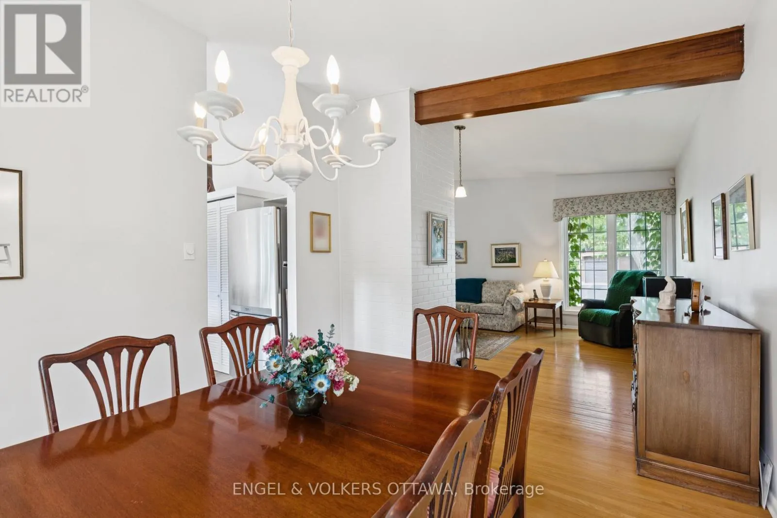 1161 CAMEO DRIVE