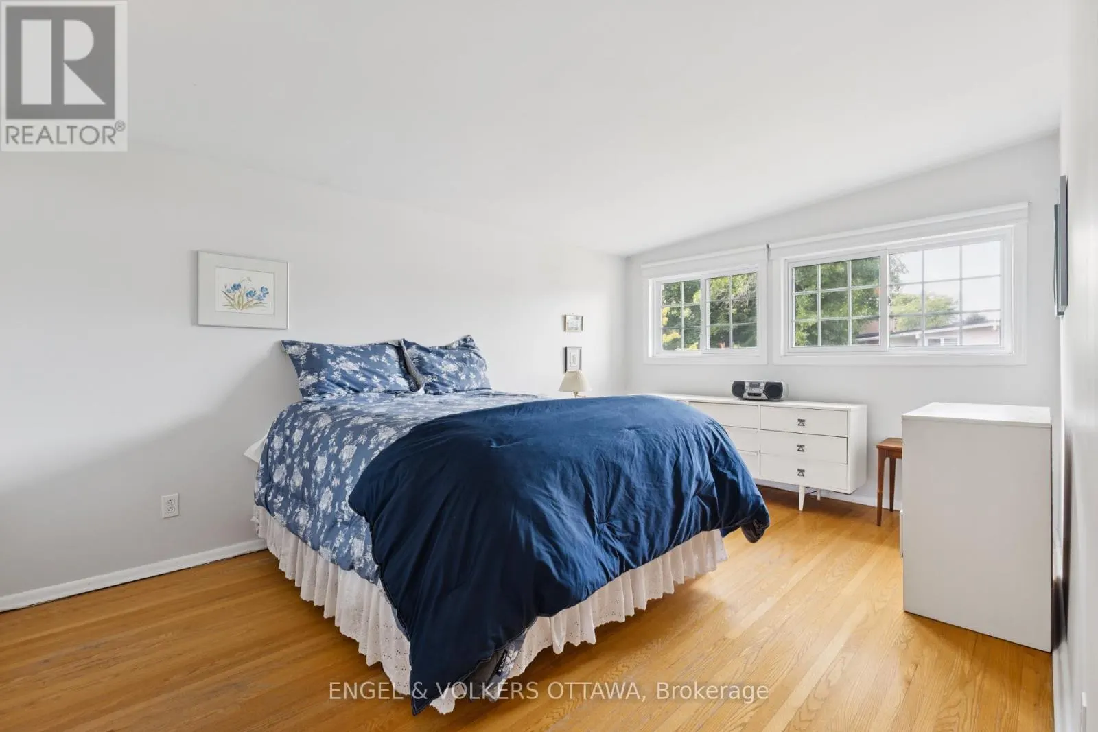 1161 CAMEO DRIVE