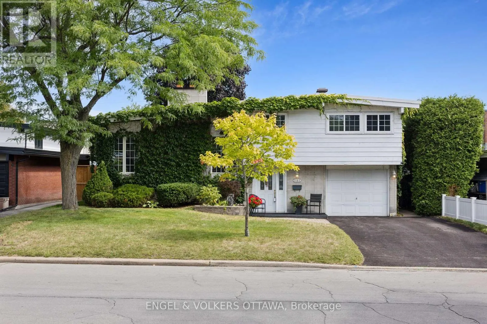 1161 CAMEO DRIVE