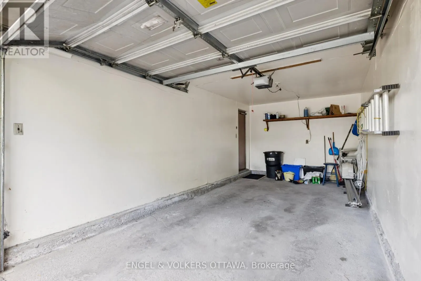 1161 CAMEO DRIVE