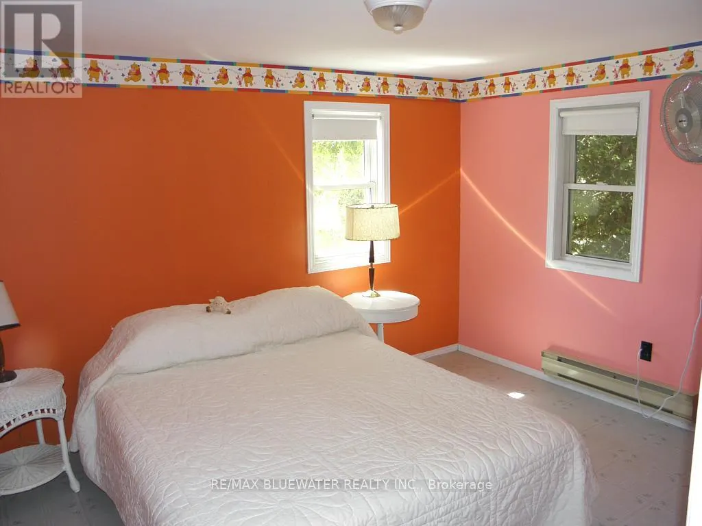 6493 WEST PARKWAY DRIVE