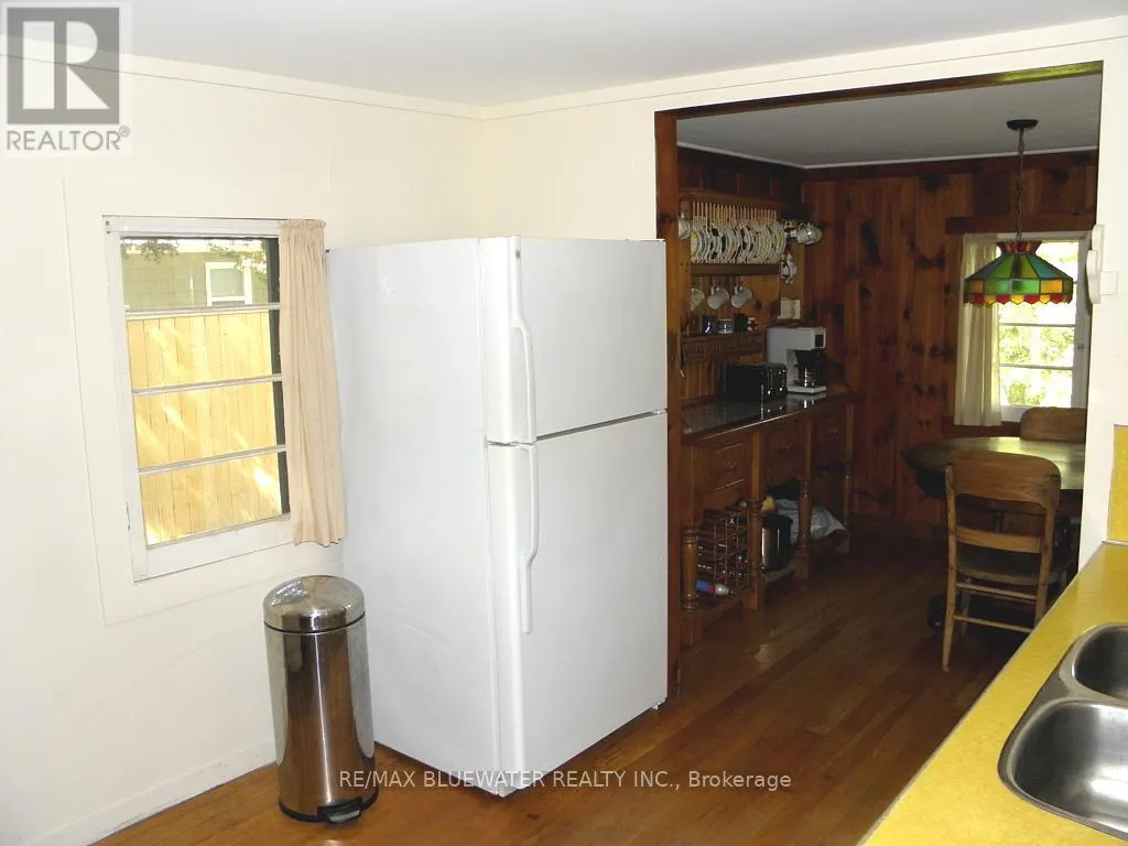 6493 WEST PARKWAY DRIVE