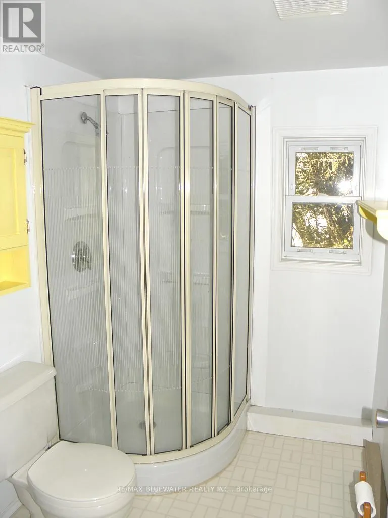 6493 WEST PARKWAY DRIVE