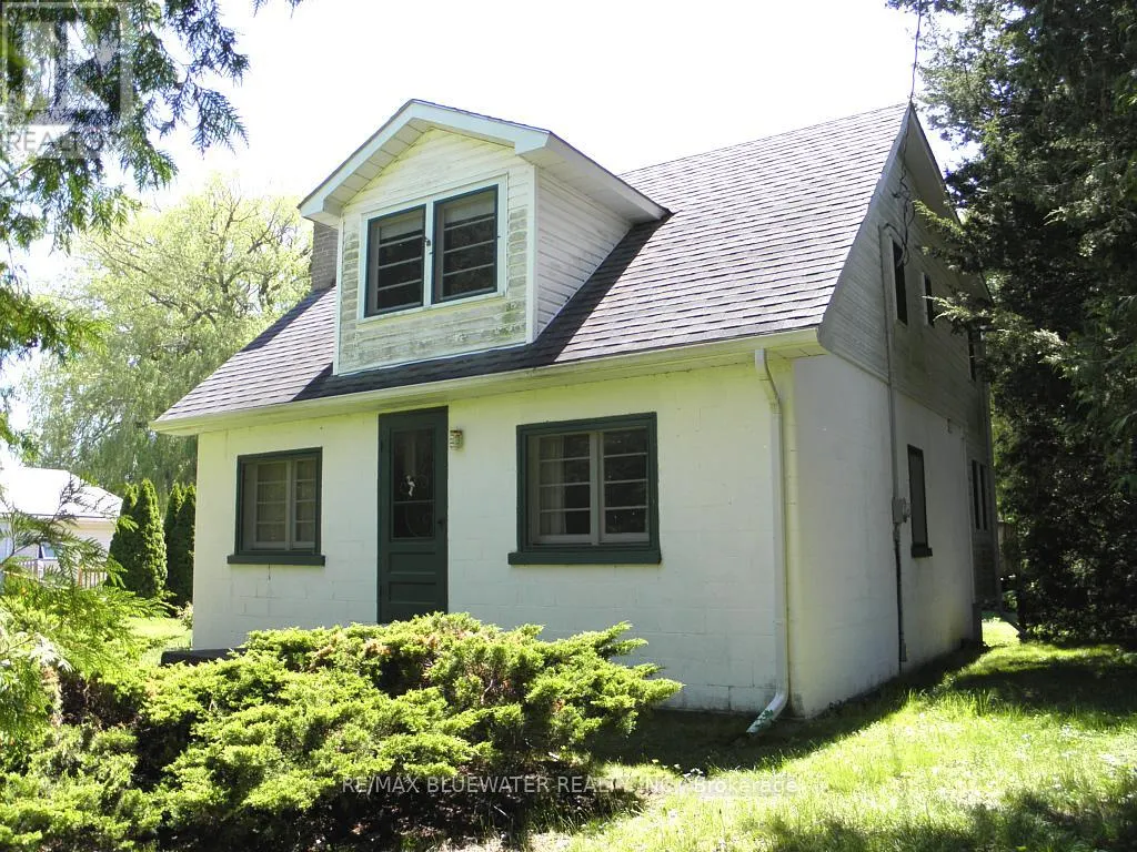 6493 WEST PARKWAY DRIVE