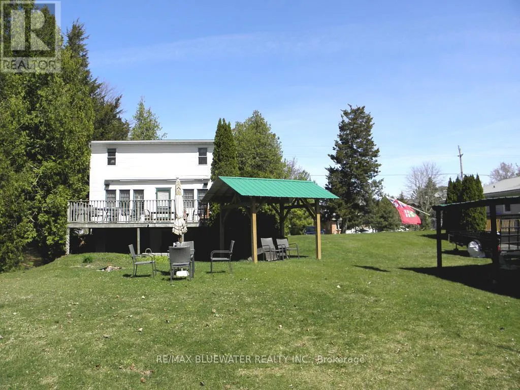 6493 WEST PARKWAY DRIVE