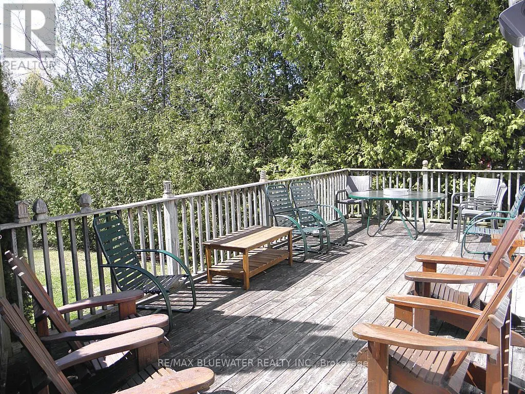 6493 WEST PARKWAY DRIVE