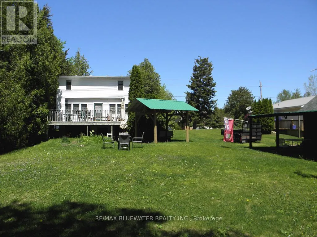 6493 WEST PARKWAY DRIVE