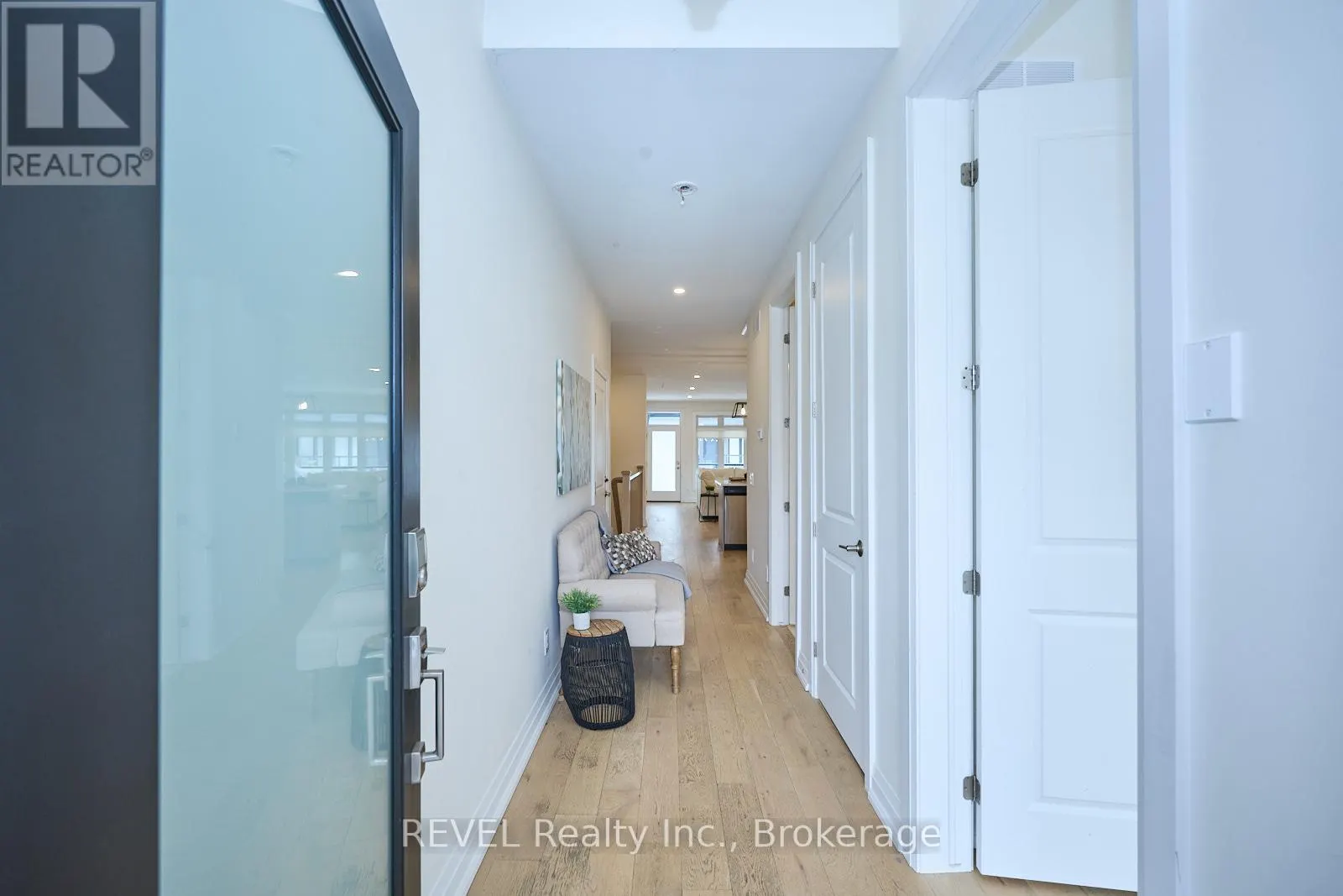 20 - 8974 WILLOUGHBY DRIVE, #20