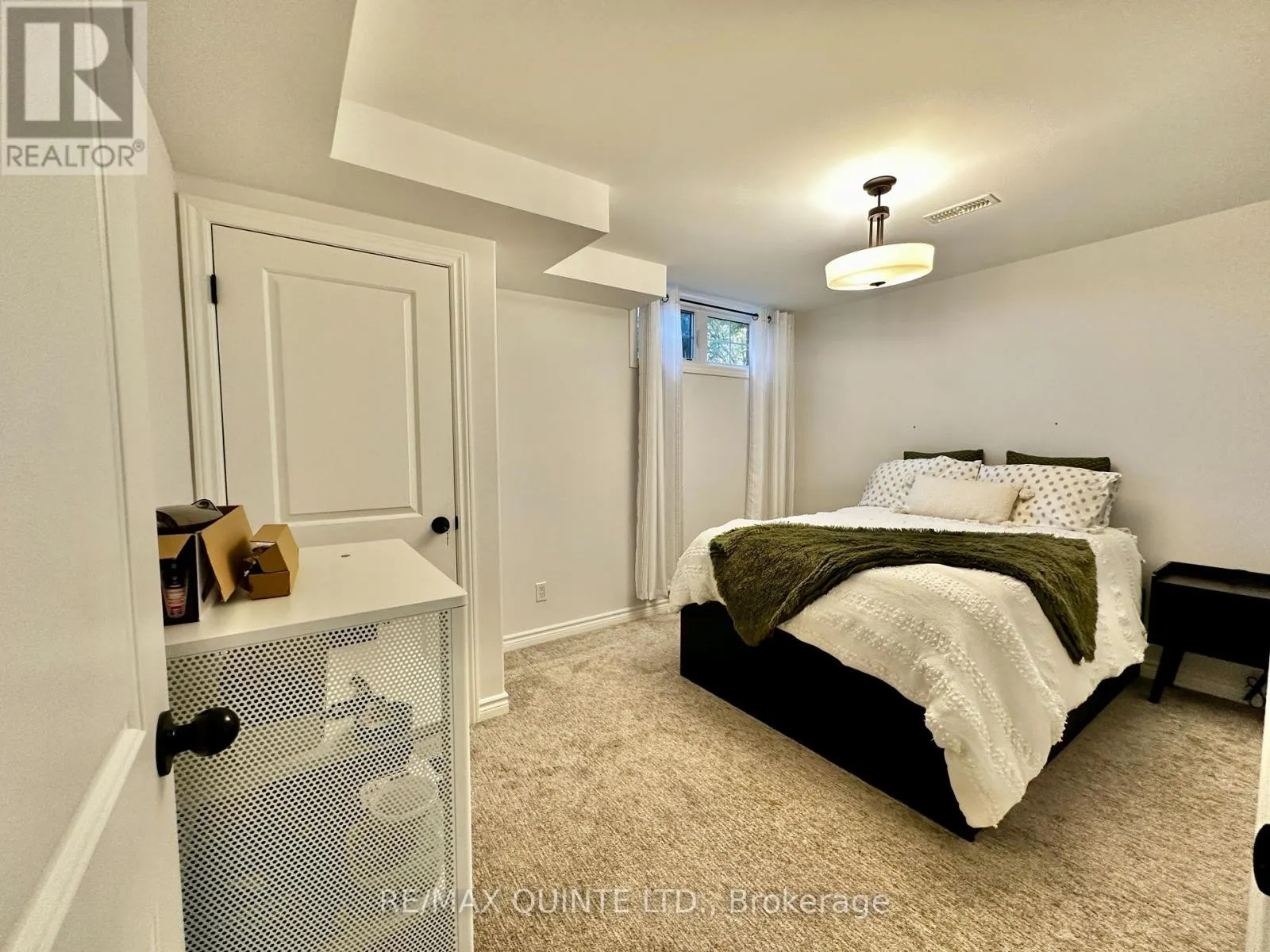 138 GREENHILL LANE