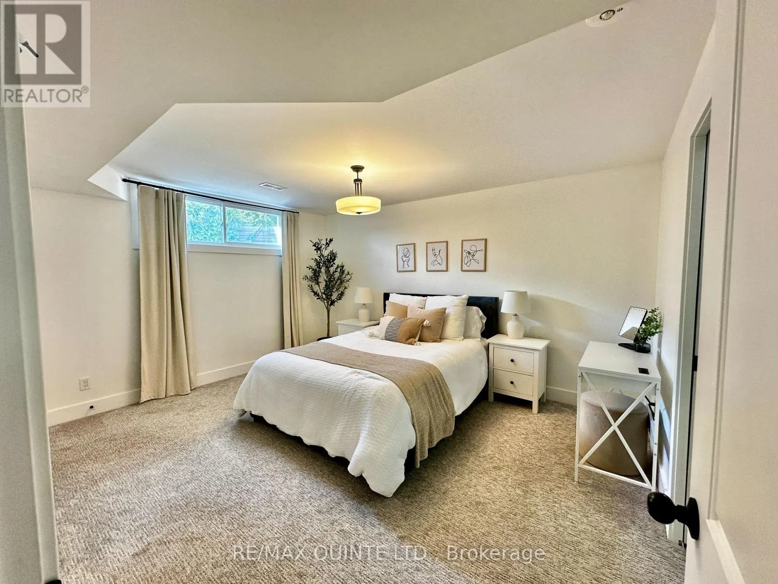 138 GREENHILL LANE