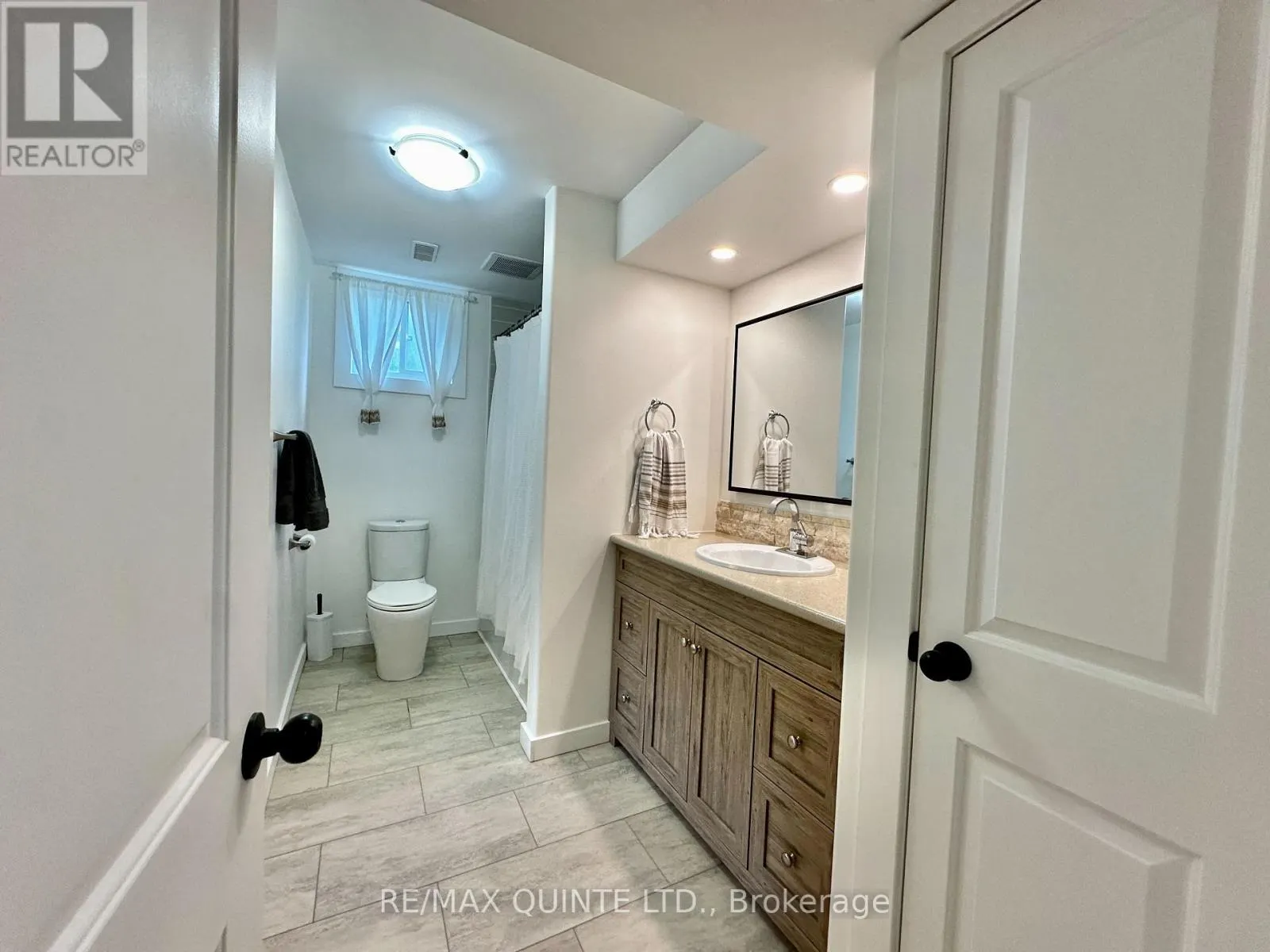 138 GREENHILL LANE