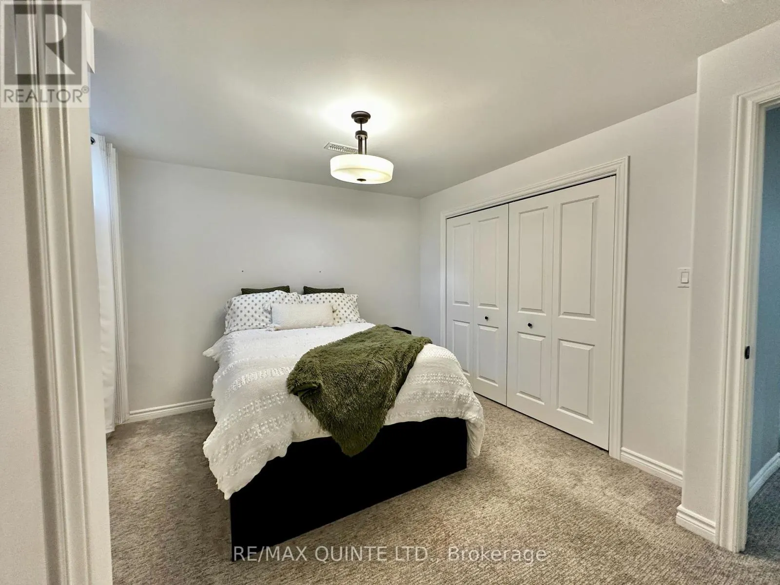 138 GREENHILL LANE