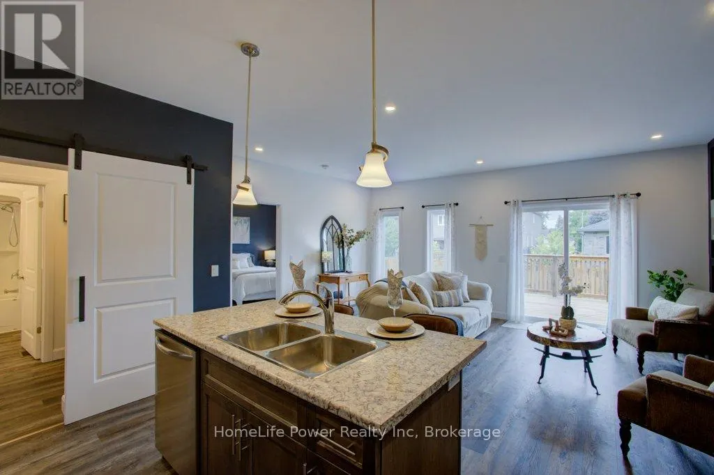 16 - 24 GEORGE STREET N, #16