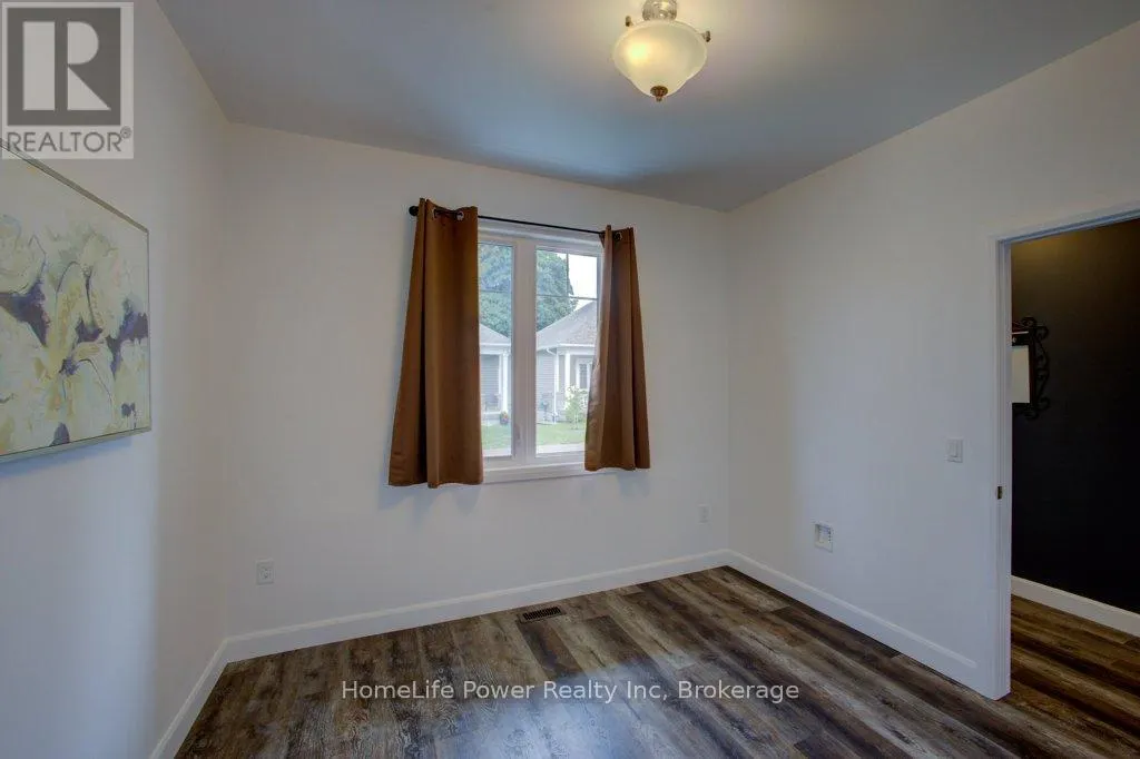 16 - 24 GEORGE STREET N, #16