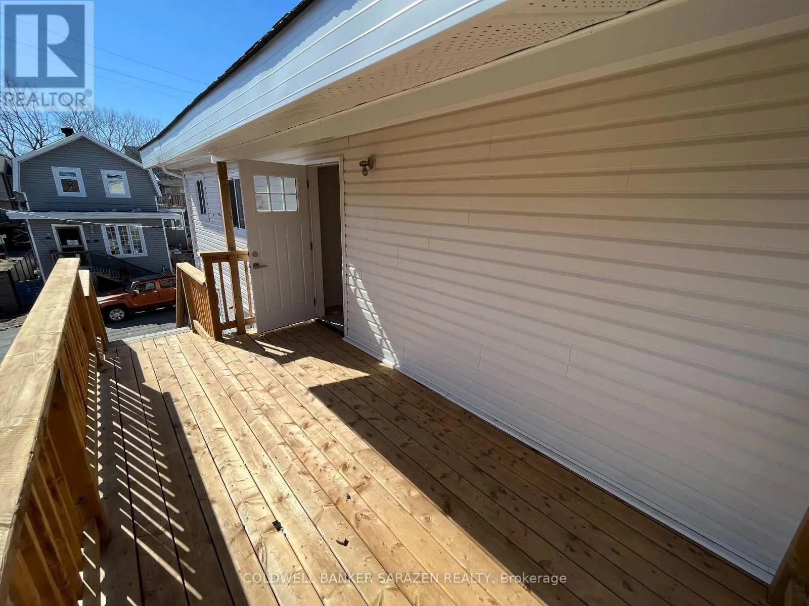 136 DESCHAMPS AVENUE