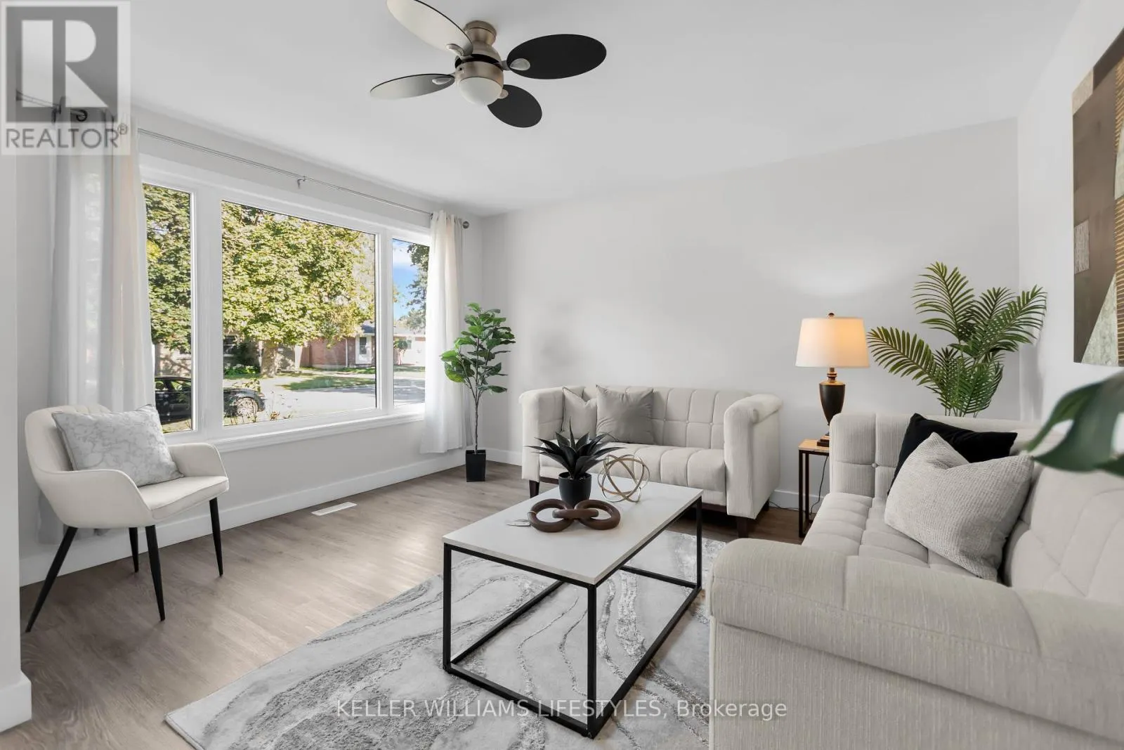 117 WOODROW CRESCENT