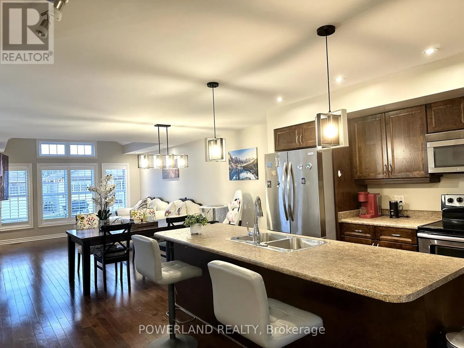 21 BROOKLAND DRIVE