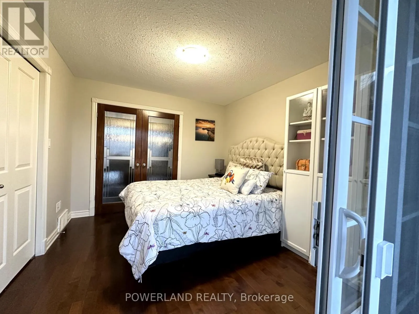 21 BROOKLAND DRIVE