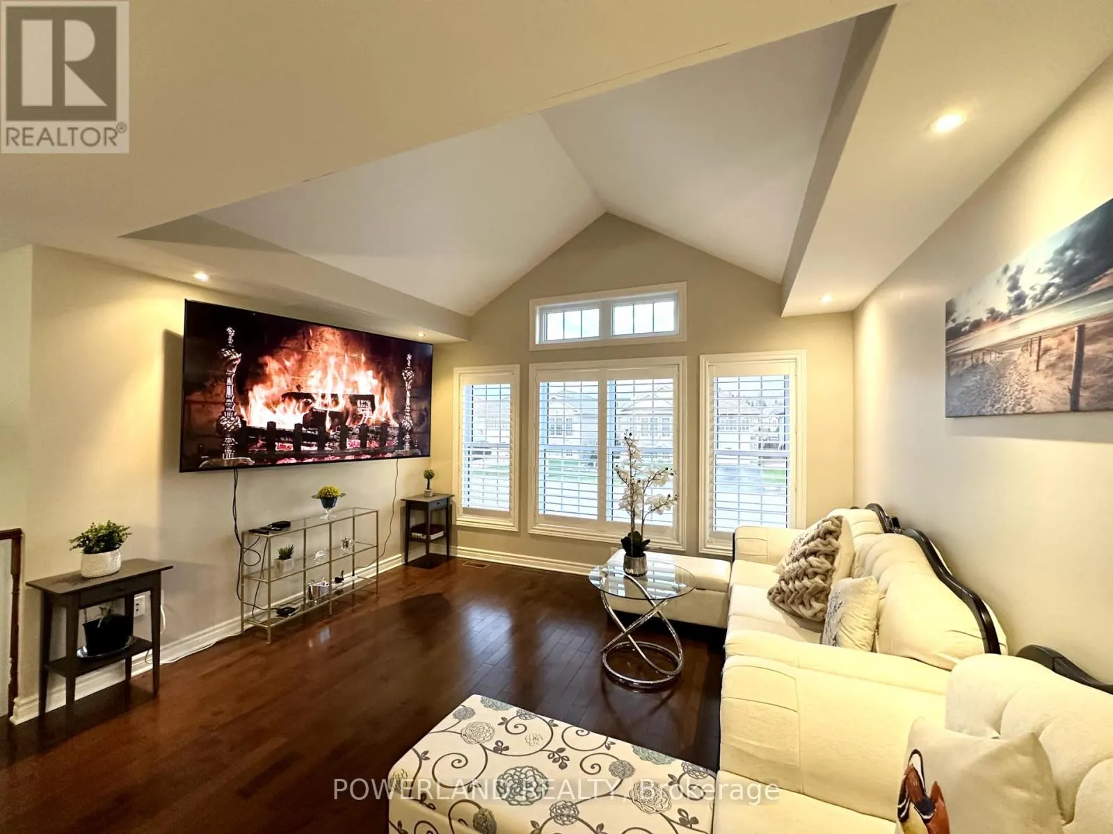 21 BROOKLAND DRIVE