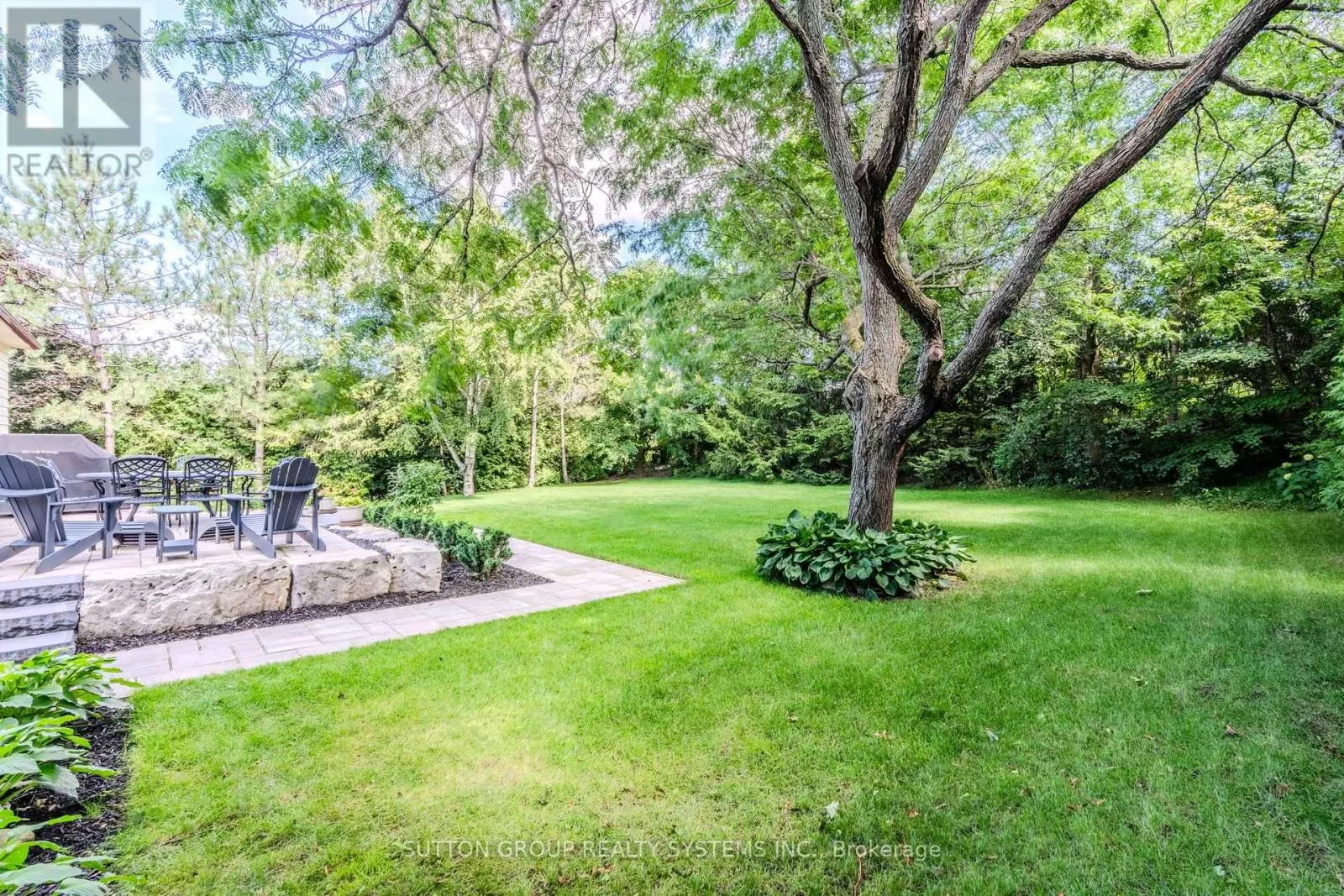 17 WILLIAM REX CRESCENT
