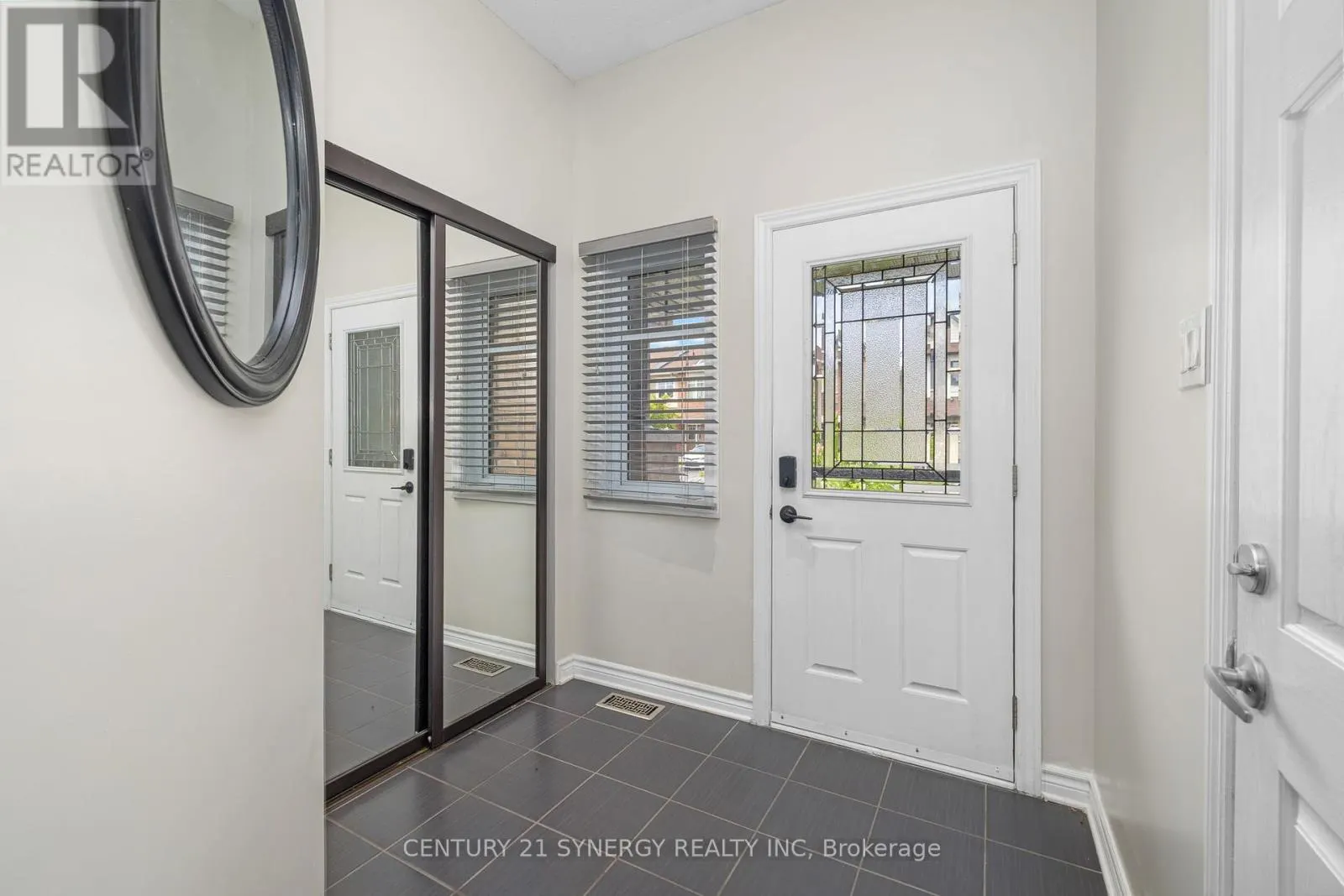 120 LERTA WAY