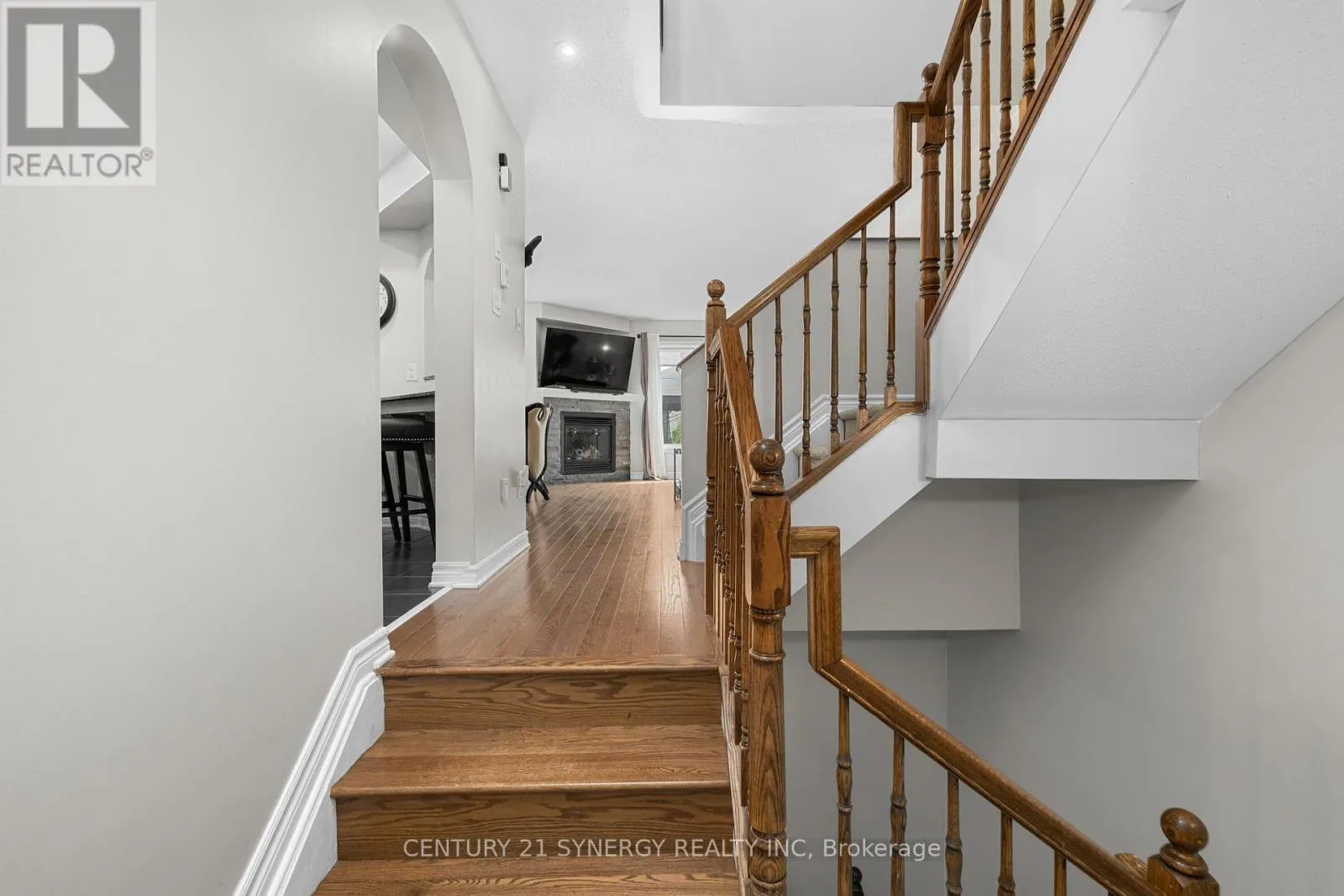 120 LERTA WAY