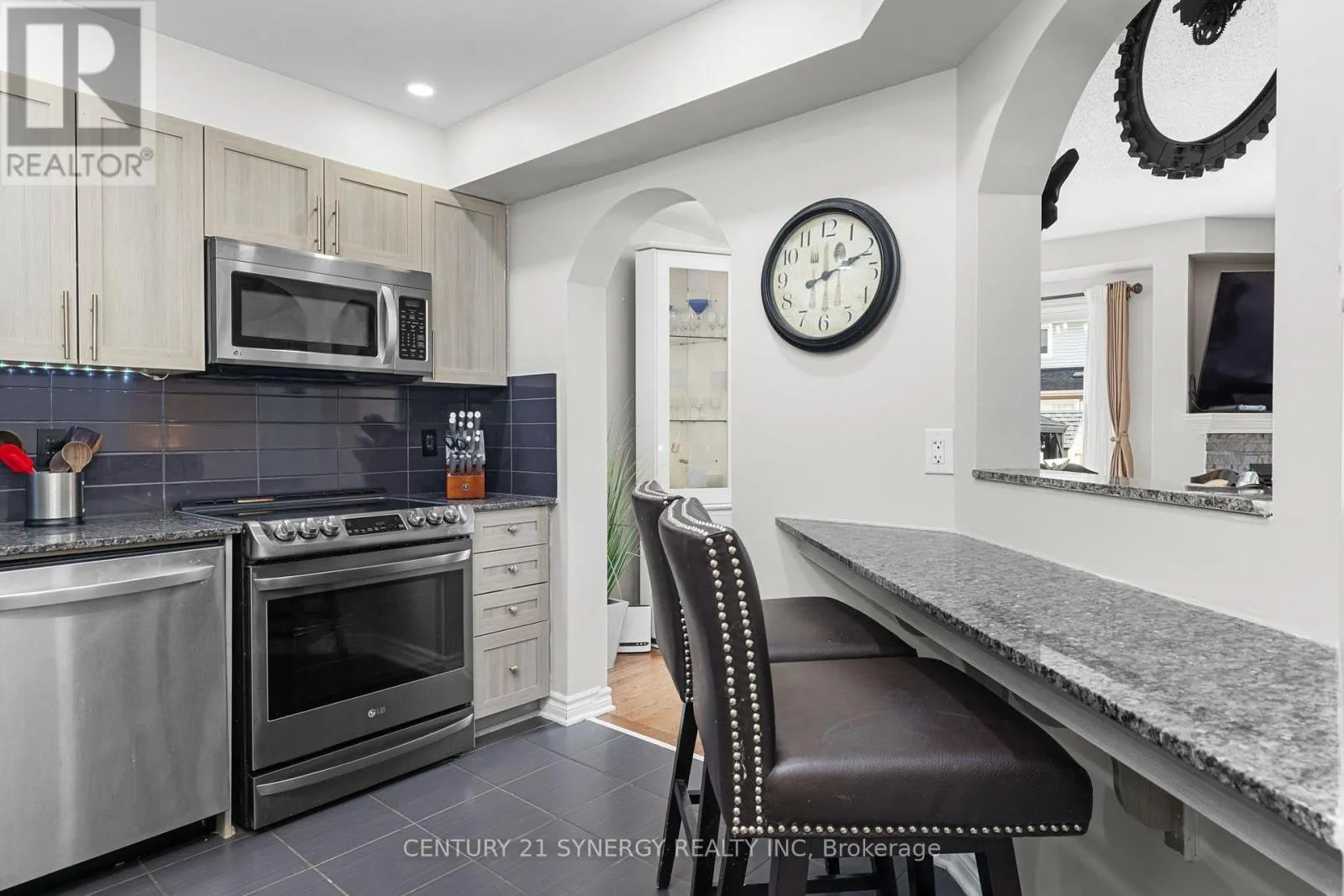 120 LERTA WAY