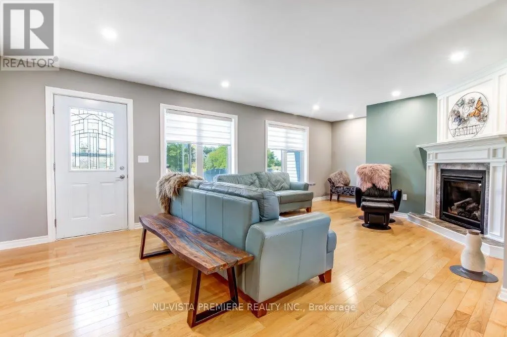 8578 VANCE DRIVE