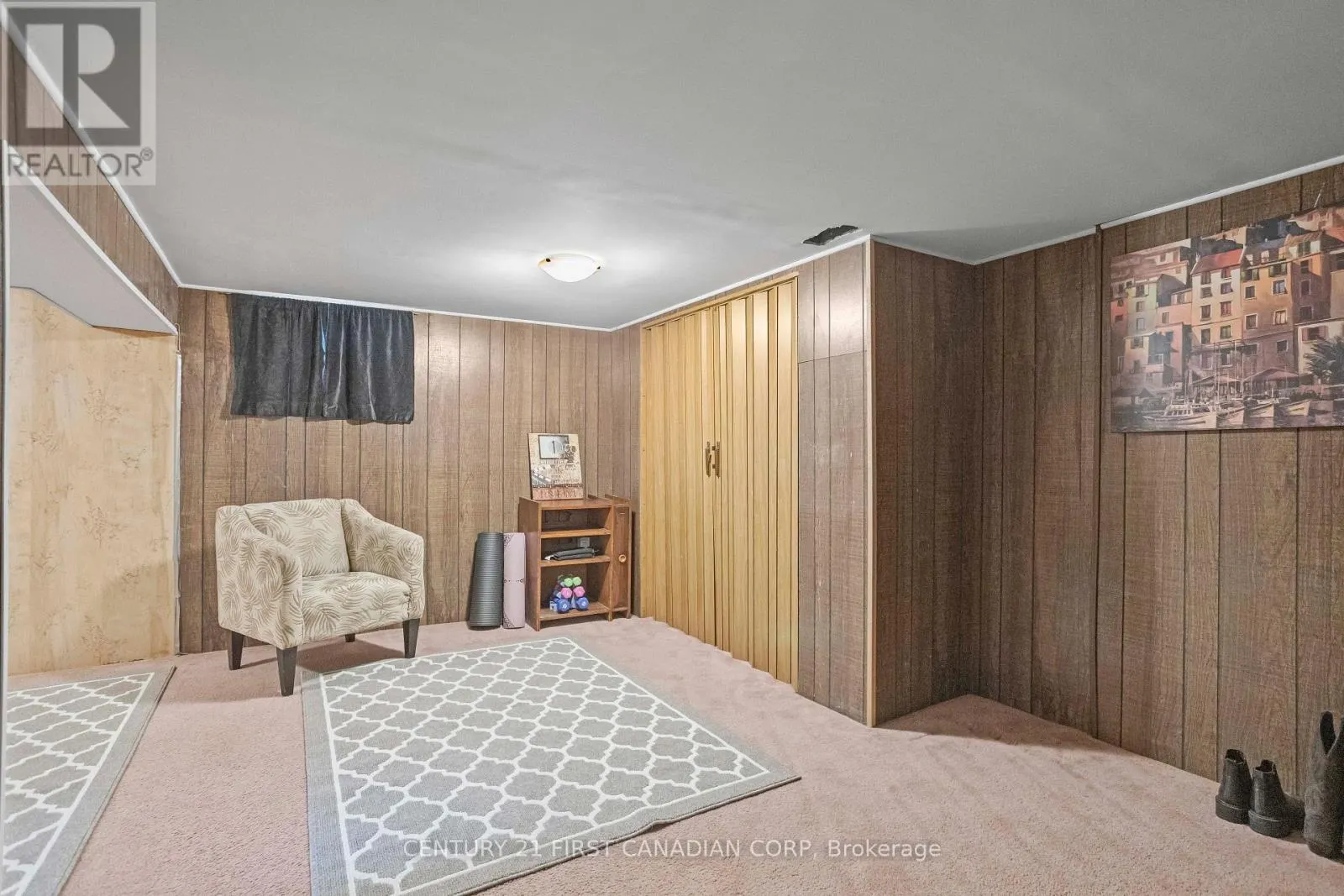 384 BRIARHILL AVENUE