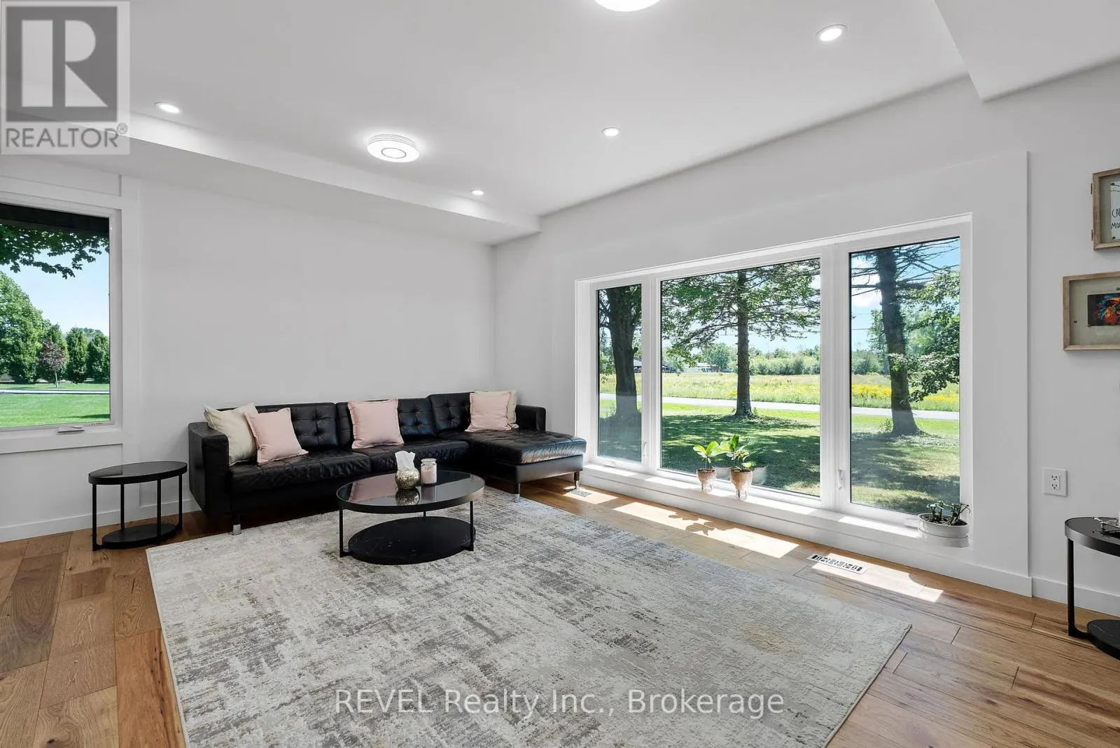 1546 NIGH ROAD